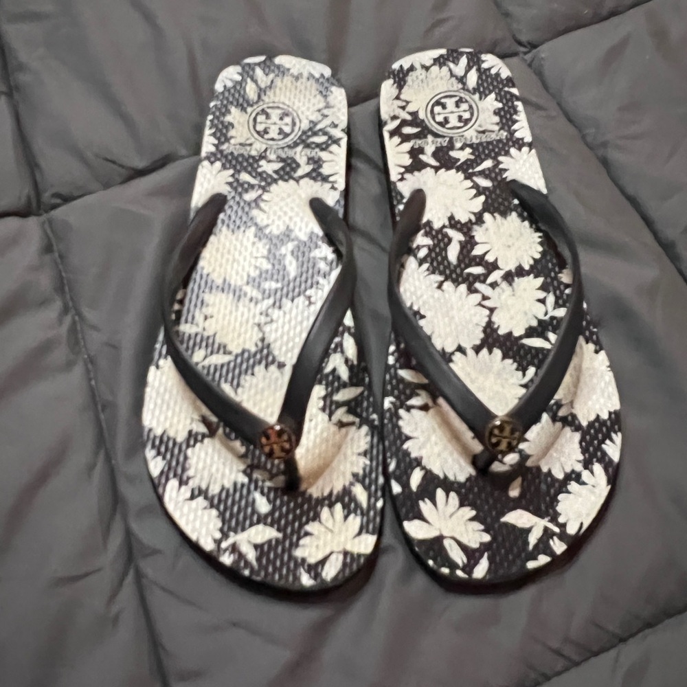 Tory Burch flip flops